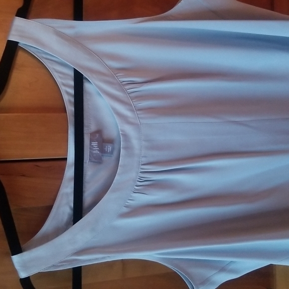 J.Jill silvery gray silk shell, like new, size Large Petite - Picture 2 of 5